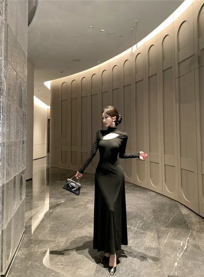 Fantastic Long Sleeve High Collar Maxi Dress Vogue A-Line Cutout Black Evening Long Dress AP3695