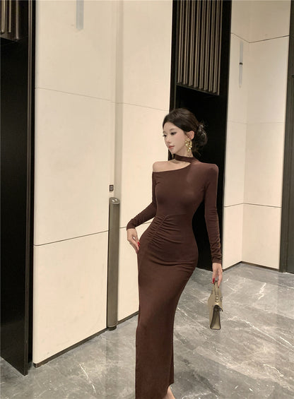 Artistic Long Sleeve Sheath Ruched Maxi Dress Retro Asymmetric Neck Slit Long Dress AP3699