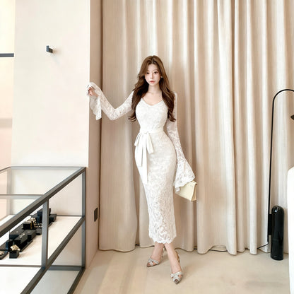 Glamorous Long Bell Sleeve Lace Splicing Sheath Maxi Dress Romantic Crystals Accent V Neck Evening Long Dress AP3706