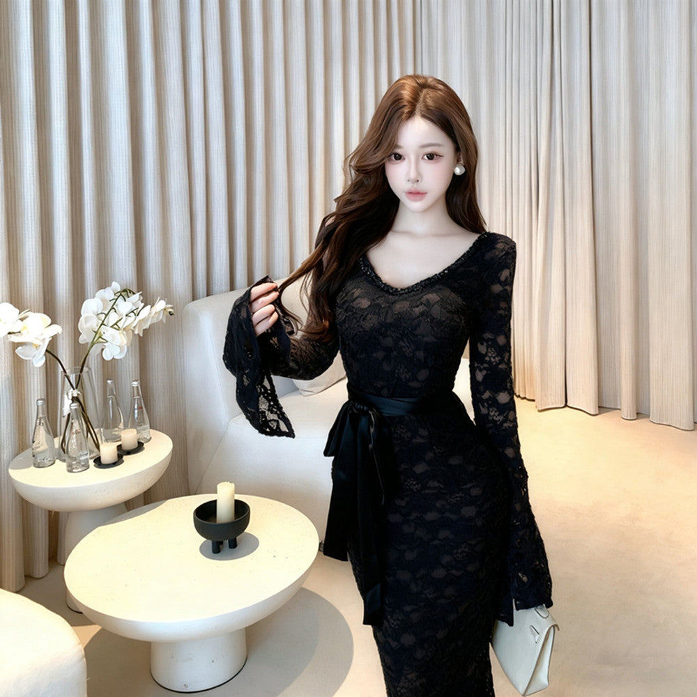 Dramatic Lace Splicing Sheath V Neck Maxi Dress Sexy Crystals Accent Long Bell Sleeve Evening Long Dress AP3707