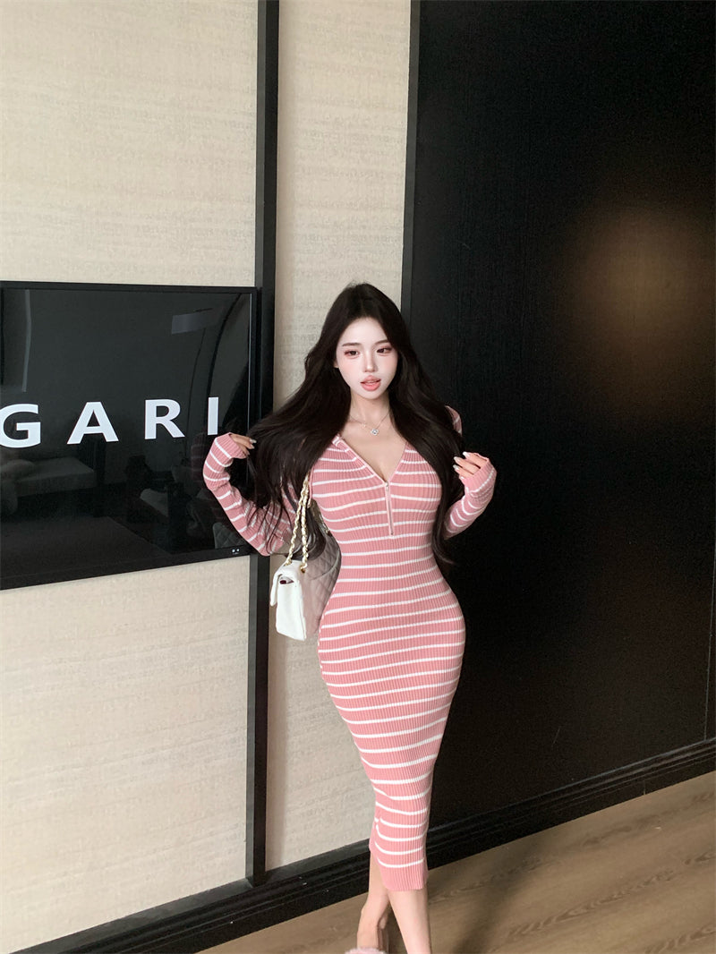 Simple Sheath Pink Stripe Hooded V Neck Maxi Dress Cute Zipper Design Long Sleeve Long Dress AP3714