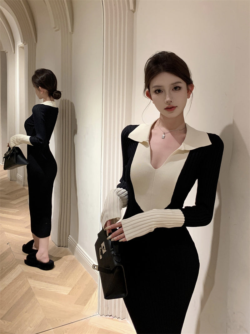 Playful Sheath  Black & White Colorblock Maxi Dress Vogue V Neck Long Sleeve Long Dress AP3718