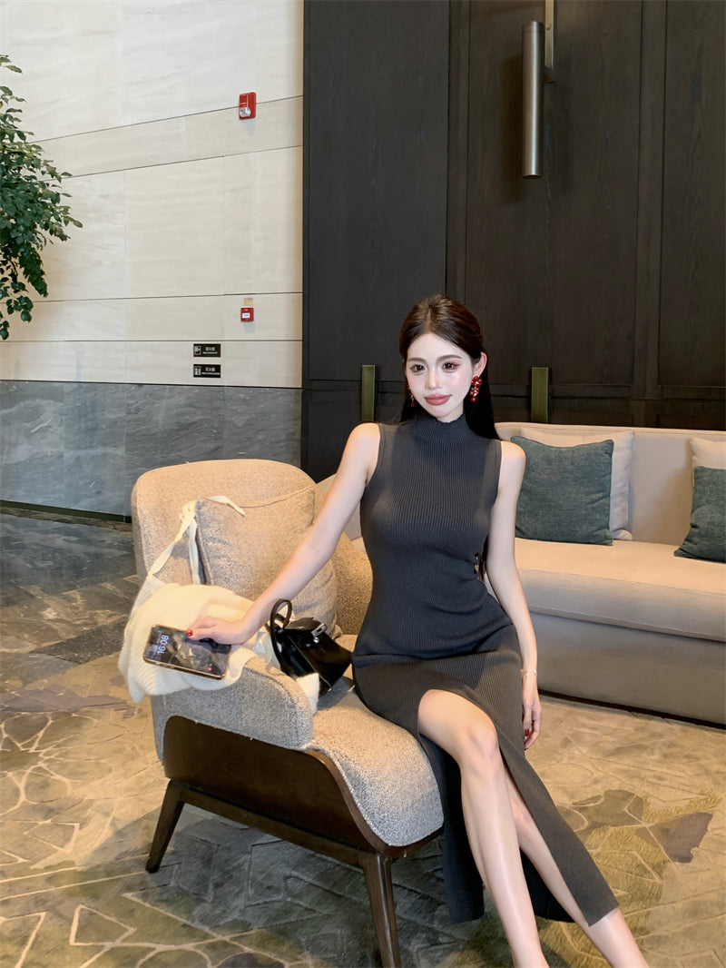 Fitted Sheath Sleeveless Grey Maxi Dress Stylish High-Slit High Collar Long Dress AP3720