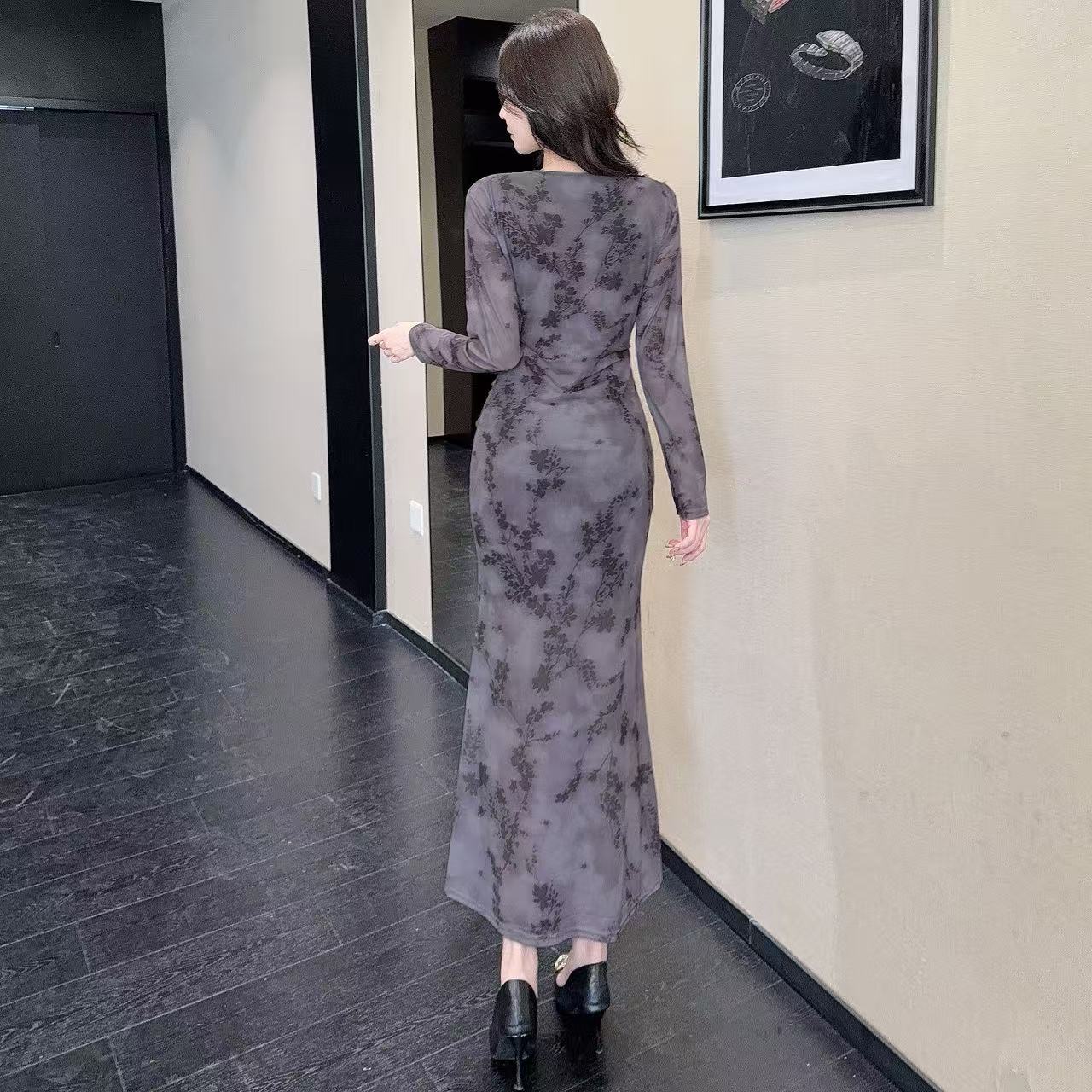 Pretty Jewel Neck Long Sleeve Maxi Dress Charming Sheath Floral Print Ruched Long Dress AP3727