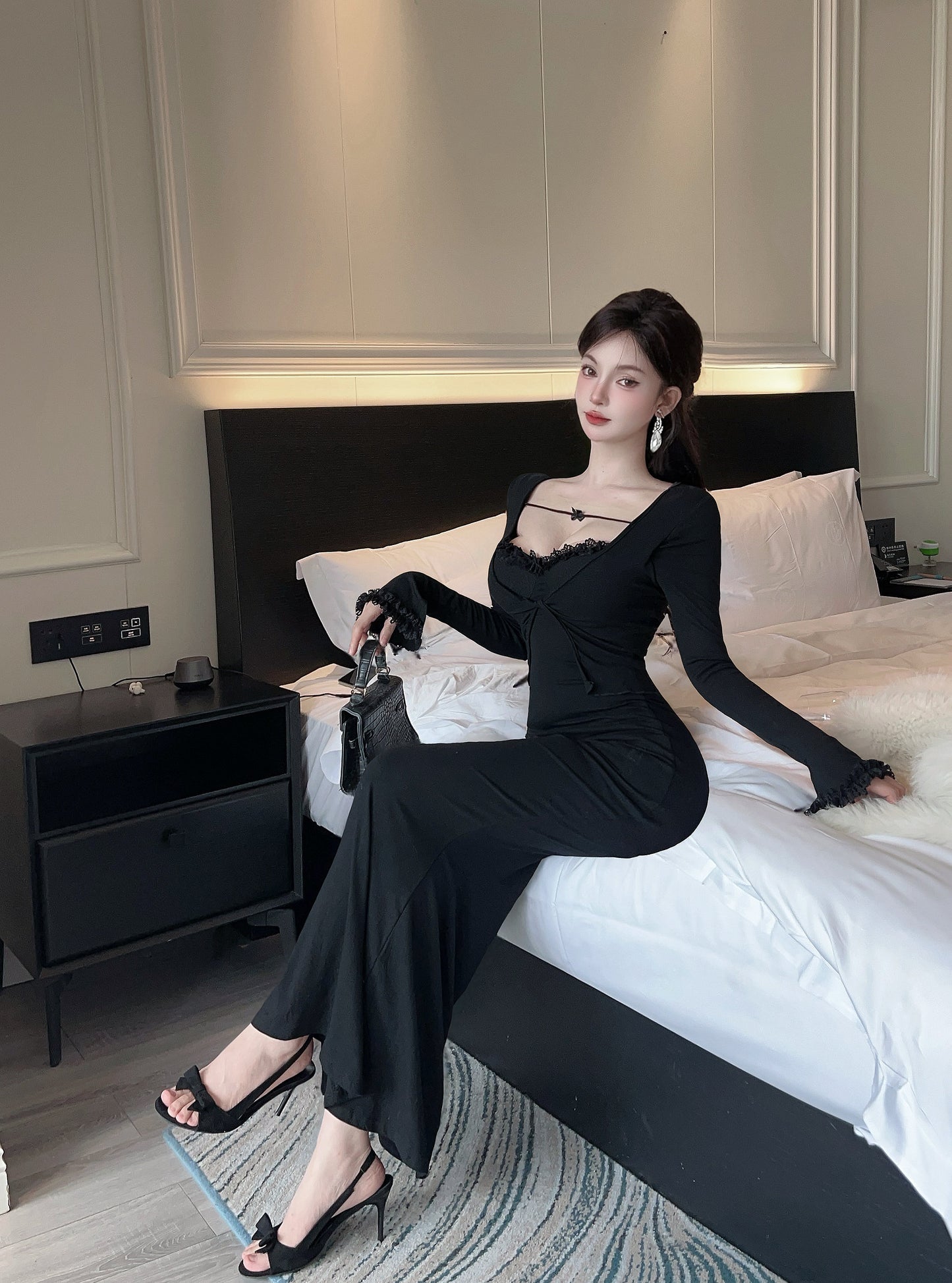 Gen Z Style Square Neck Lace Trim Maxi Dress Fancy Black Long Sleeve Mermaid Long Dress AP3732