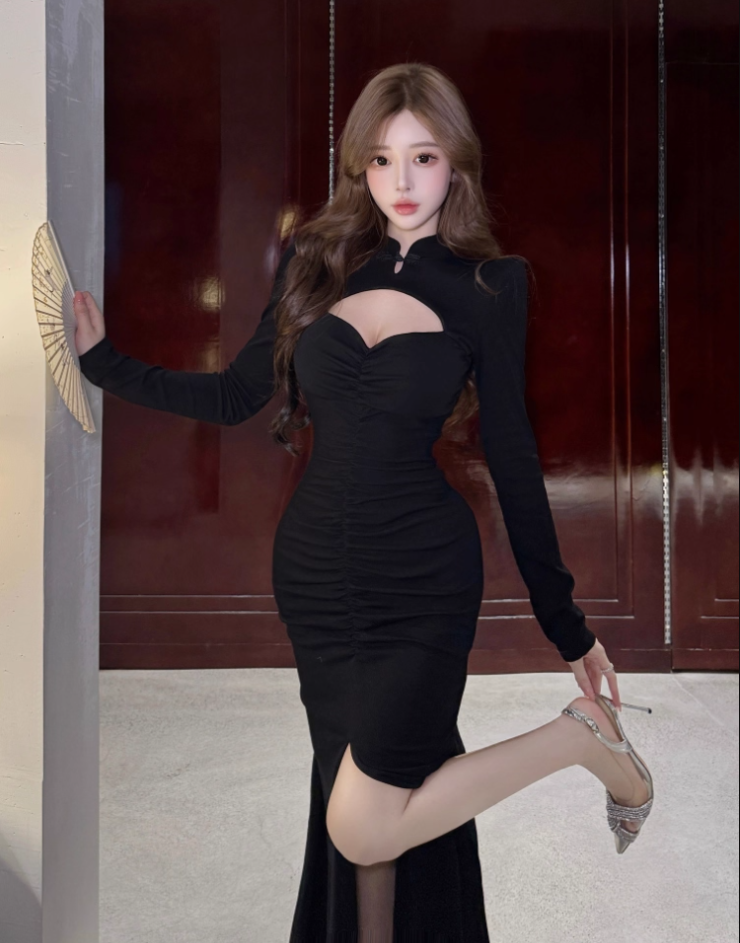 Enchanting Black Cutout High-Slit Maxi Dress Romantic Long Sleeve High Collar Mermaid Long Dress AP3741