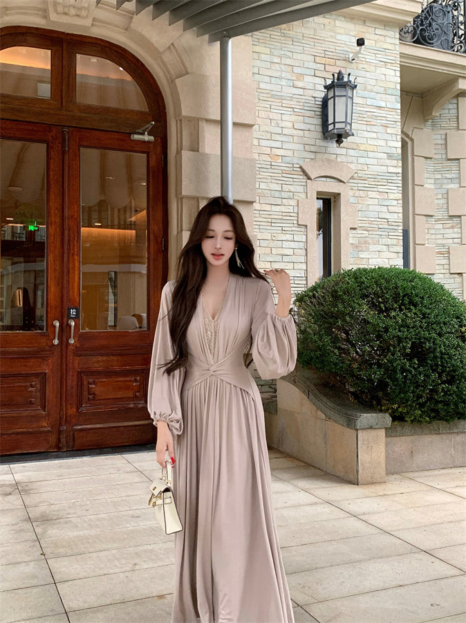 Wonderful V Neck Lace Splicing Maxi Dress Flowy Long Sleeve A-Line Cinched-Waist Long Dress AP3743