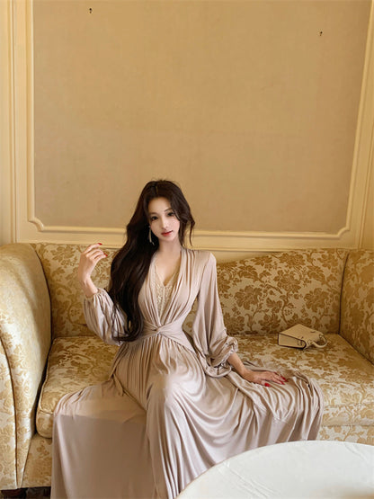 Wonderful V Neck Lace Splicing Maxi Dress Flowy Long Sleeve A-Line Cinched-Waist Long Dress AP3743