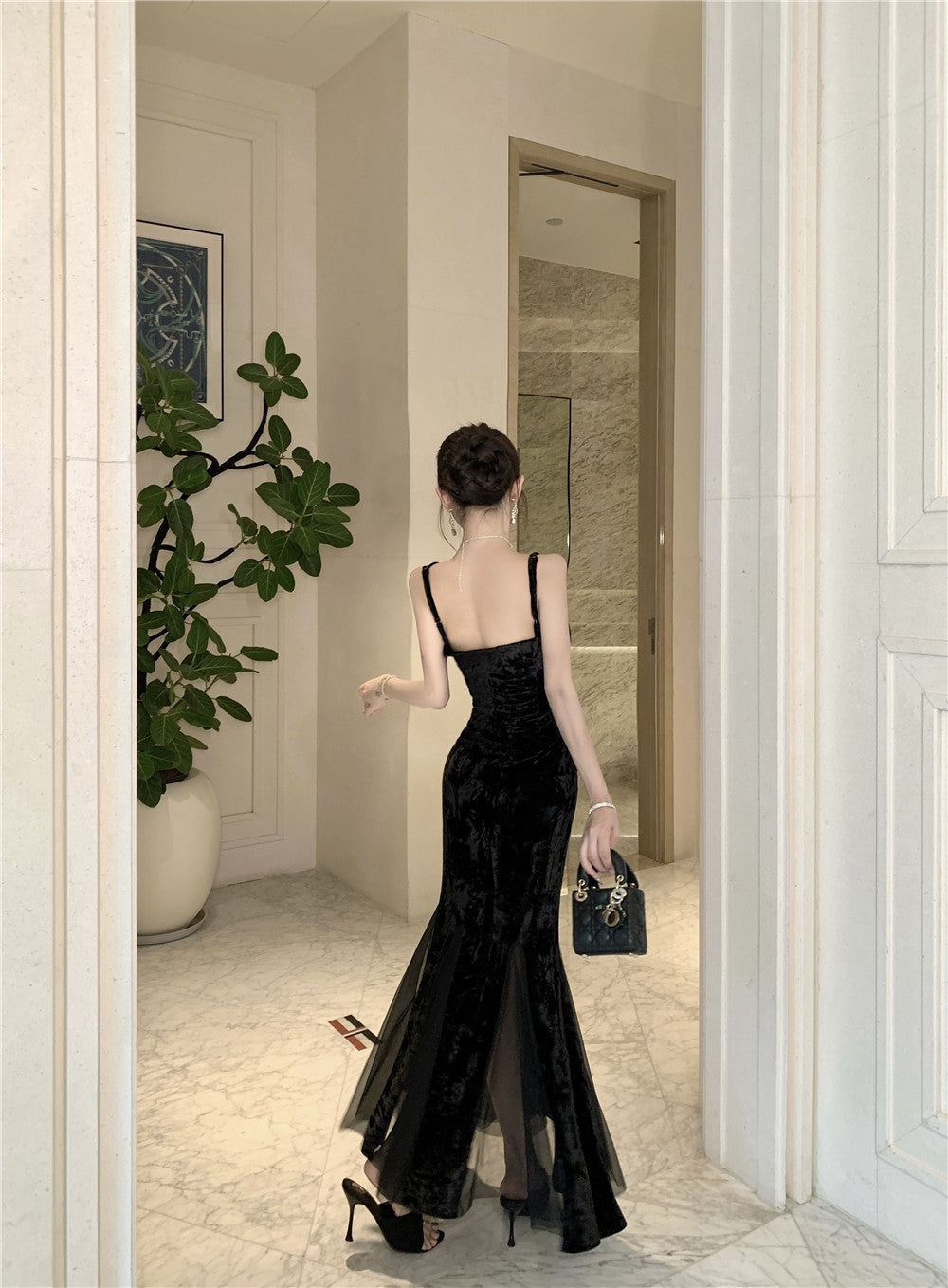 Appealing Spaghetti Strap Black Velvet Maxi Dress Unique Sheer Tulle Splicing Mermaid Long Dress AP3745