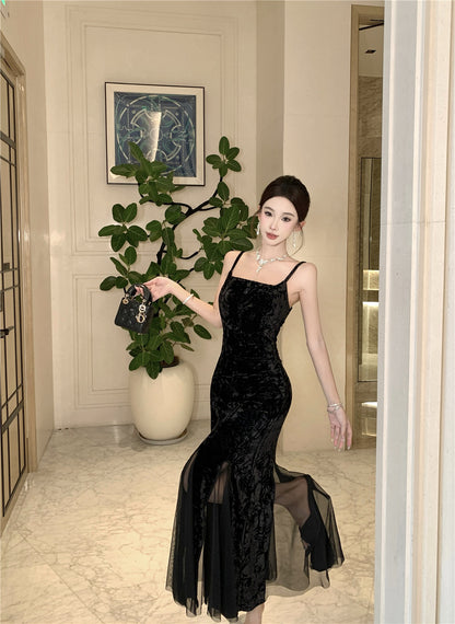 Appealing Spaghetti Strap Black Velvet Maxi Dress Unique Sheer Tulle Splicing Mermaid Long Dress AP3745