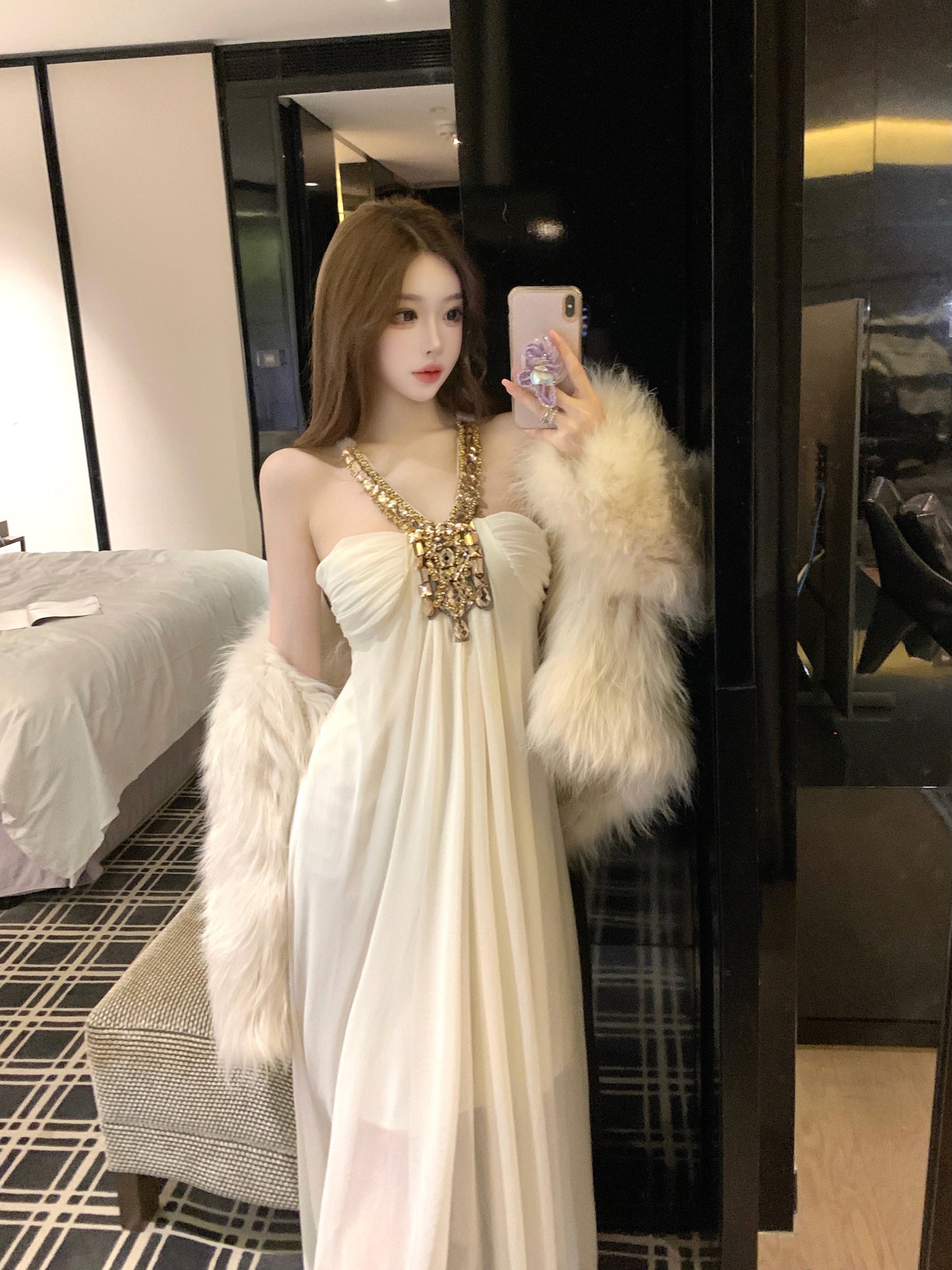 Fascinating A-Line White Evening Maxi Dress Graceful Crystals Accent Halter Long Dress AP3746