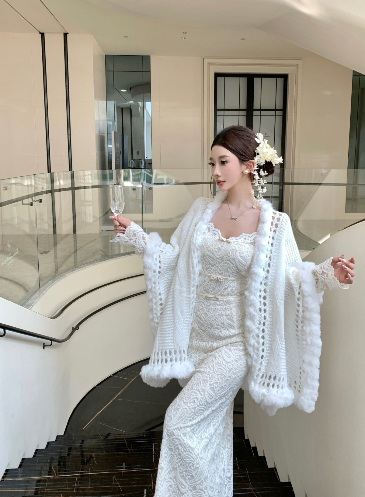 Ornate Lace Splicing Off-Shoulder Slit Maxi Dress Vogue Long Sleeve Sheath Evening Long Dress AP3750