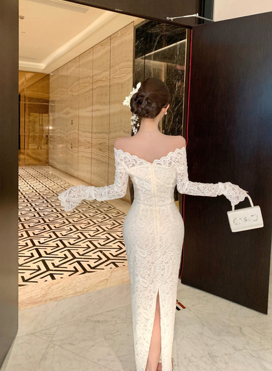 Ornate Lace Splicing Off-Shoulder Slit Maxi Dress Vogue Long Sleeve Sheath Evening Long Dress AP3750