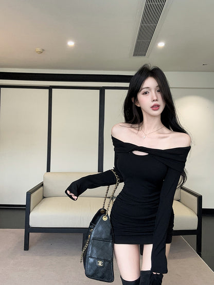 Fabulous Black Cutout Bodycon Mini Skirt Novelty Off-Shoulder Long Sleeve Short Dress AP3751