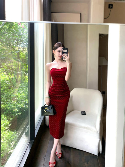 Luxurious Strapless Red Velvet Ruched Midi Skirt Fashionable Sequins Accent Backless Sheath Long Dress AP3753