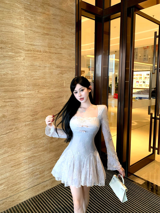 Classical Sheer Lace Splicing A-Line Mini Skirt Romantic Square Neck Bows Long Sleeve Short Dress AP3757
