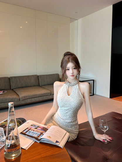 Artistic Sheath Sparkly Sequins Design Evening Maxi Dress Attractive Side Slit Cutout Halter Long Dress AP3762