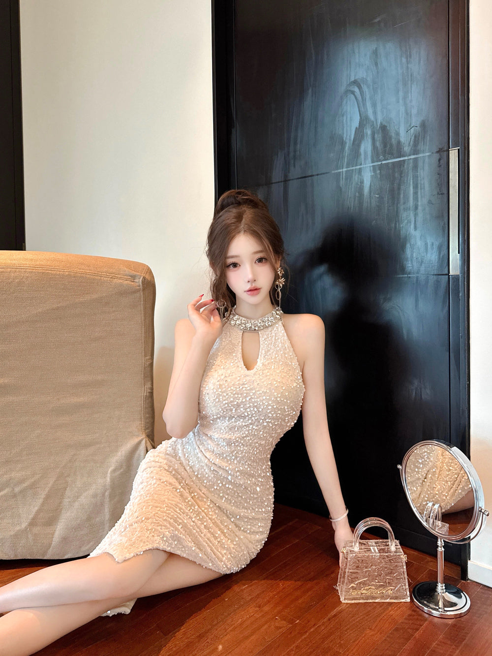 Artistic Sheath Sparkly Sequins Design Evening Maxi Dress Attractive Side Slit Cutout Halter Long Dress AP3762