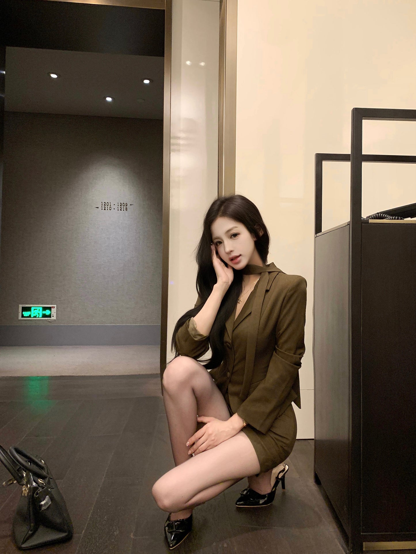 Dreamy Office Outfit Bodycon 2-Piece Set Mini Skirt With Sash Vintage V-Neck Long Sleeve Short Dress AP3763