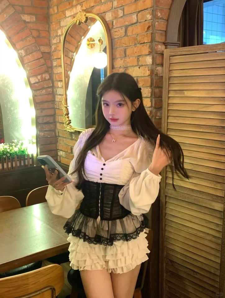 Ethereal A-Line Cinched-Waist Tiered Mini Skirt Cute V Neck  Long Sleeve Lace Tulle Splicing Short Dress AP3764