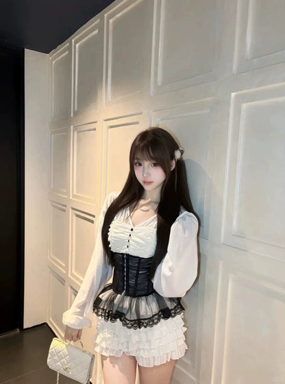 Ethereal A-Line Cinched-Waist Tiered Mini Skirt Cute V Neck  Long Sleeve Lace Tulle Splicing Short Dress AP3764