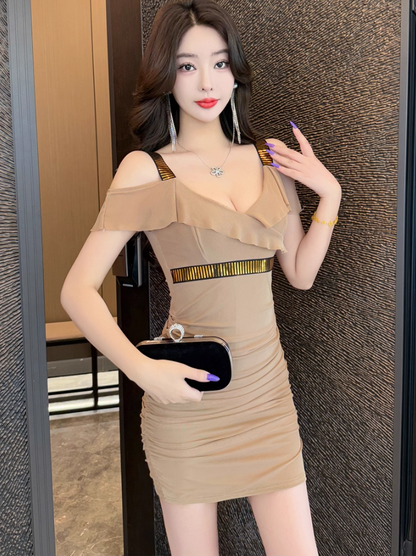 Dramatic Sequins Design Bodycon Mini Skirt Charming Off-Shoulder Ruffles Trim Short Dress AP3769