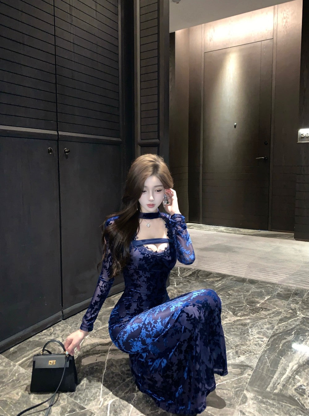 Playful Jewel Neck Long Sleeve Cutout Maxi Dress Graceful Jacquard Lace Trim Mermaid Evening Long Dress AP3780