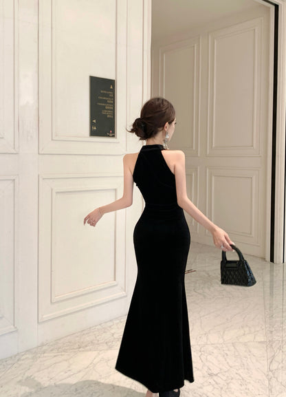 Vogue Sheath Cutout Black Lace Maxi Dress Vintage Tulle Splicing Evening Halter Long Dress AP3787