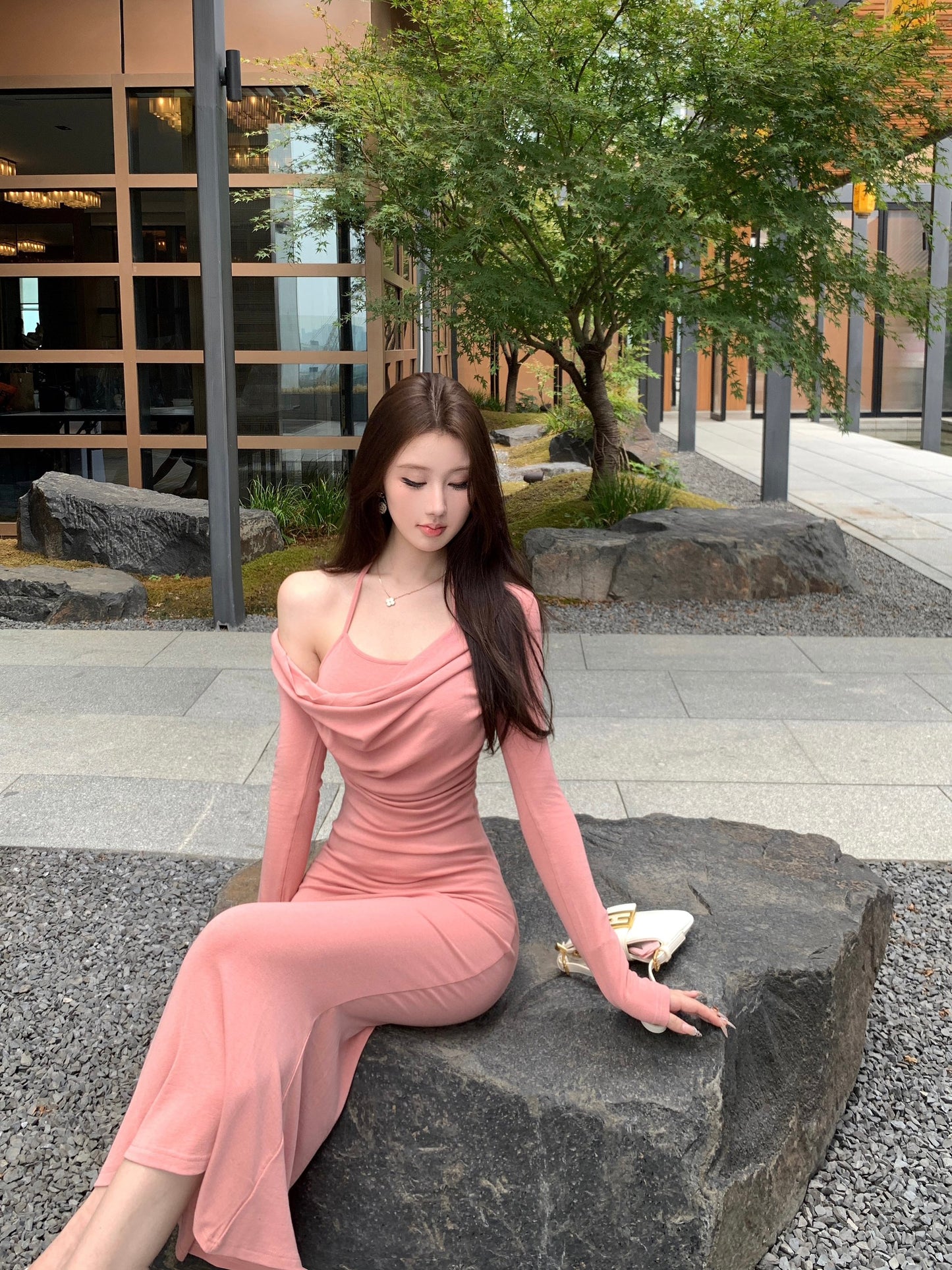 Pretty Draped Off Shoulder Long Sleeve Maxi Dress Pink Mermaid Evening Long Dress AP3791