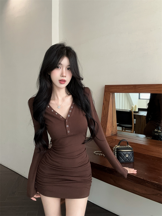 Gen Z Style V-Neck Cinched-Waist Mini Skirt Vogue Long Sleeve Bodycon Gathered Short Dress AP3796