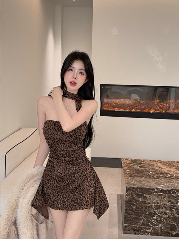 Boho-Inspired A-Line Leopard Mini Skirt Vintage Strapless Asymmetric Hem Ruched Short Dress AP3803