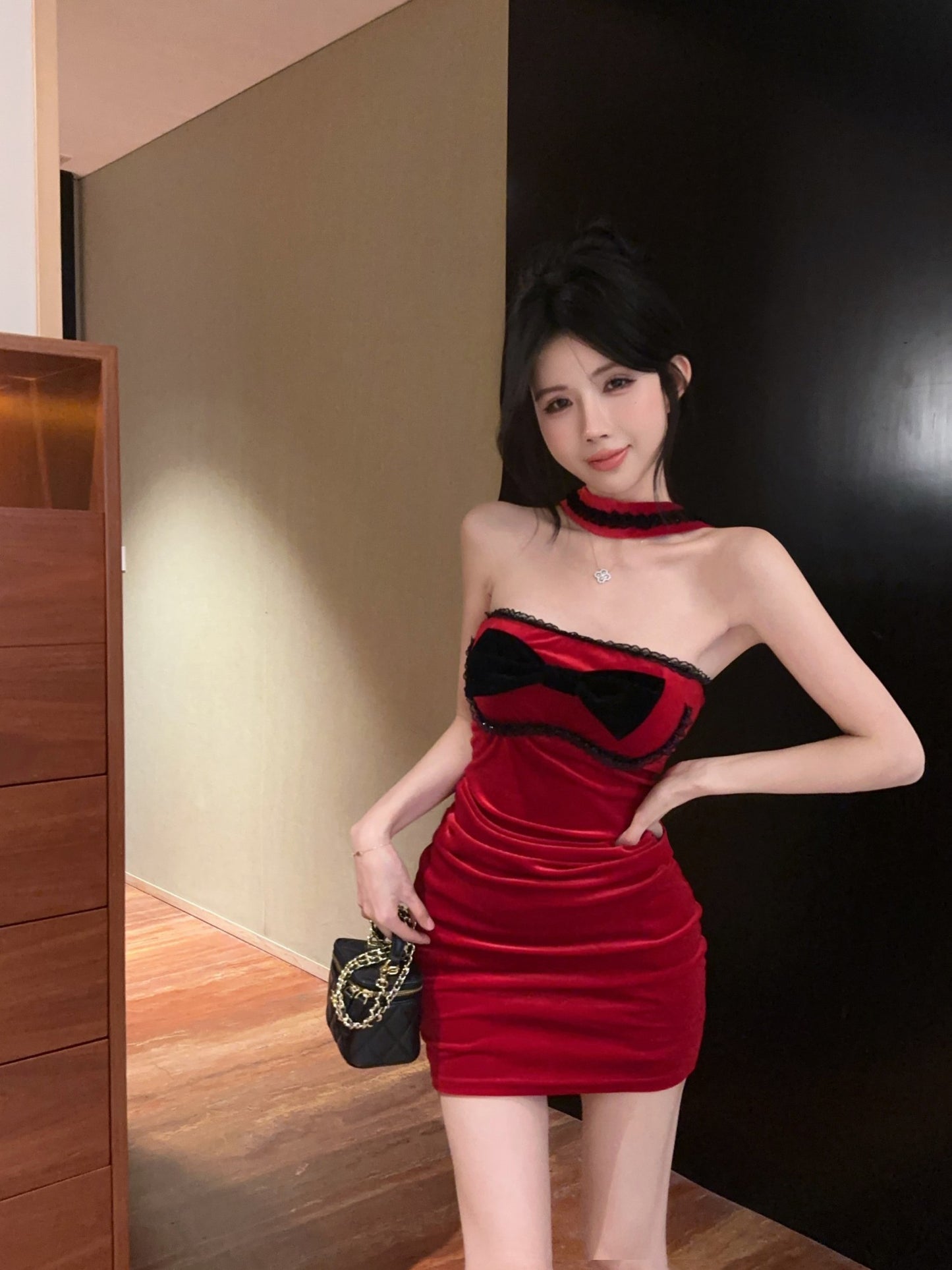 Fabulous Bodycon Red Velvet Mini Skirt Fancy Cinched-Waist Lace Trim Bow Halter Short Dress AP3817