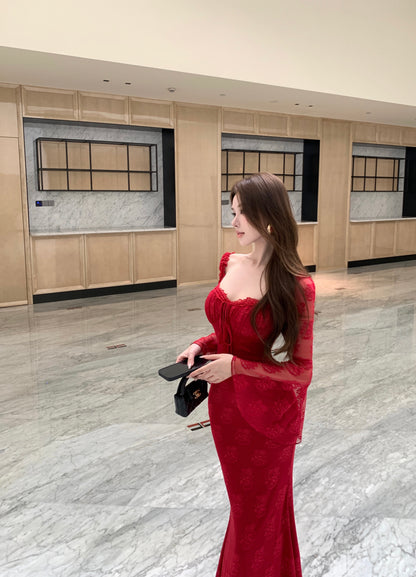 Sweet Square Neck Mermaid Maxi Dress Hottie Red Lace Long Bell Sleeve Evening Long Dress AP3825
