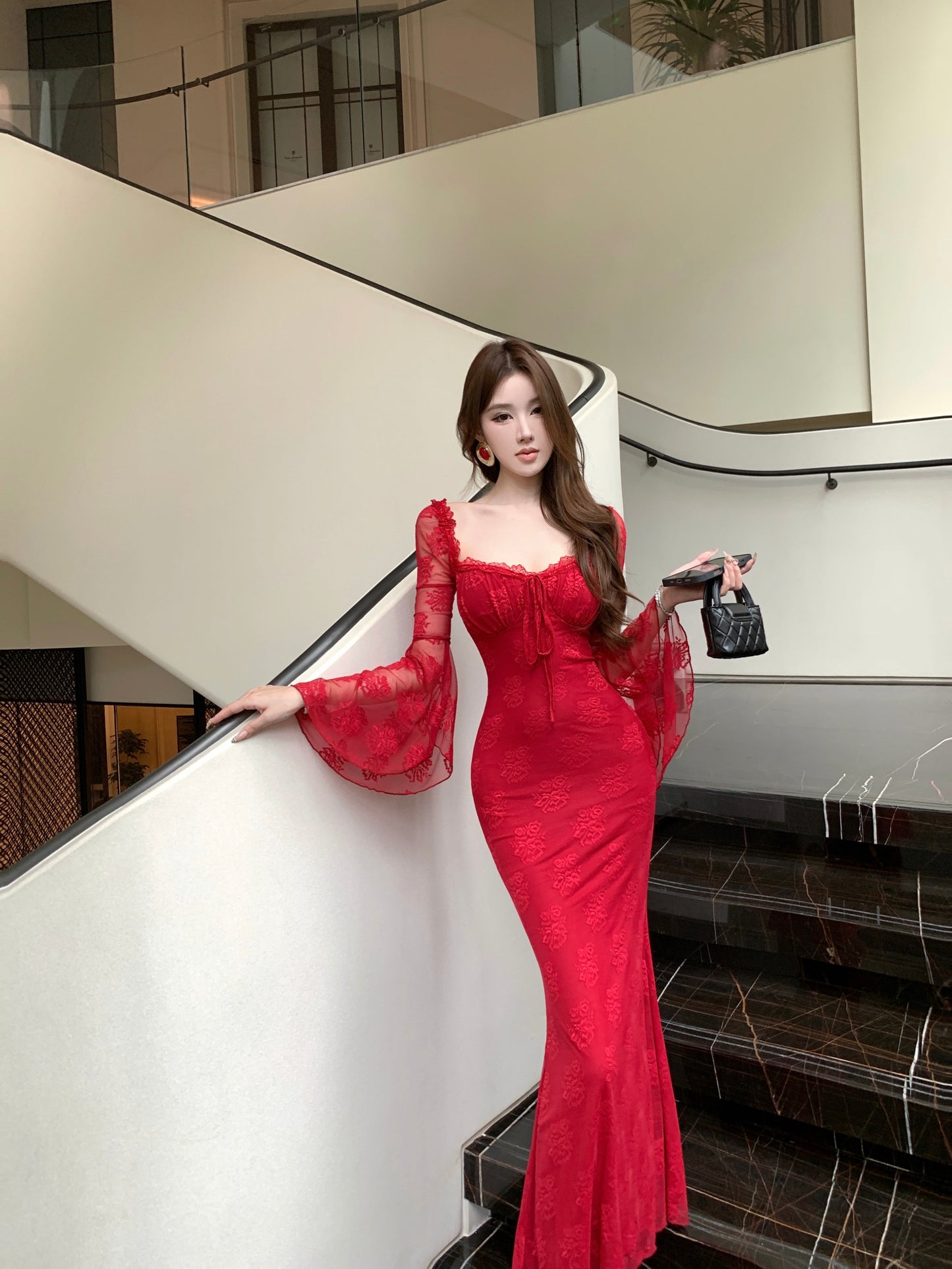 Sweet Square Neck Mermaid Maxi Dress Hottie Red Lace Long Bell Sleeve Evening Long Dress AP3825