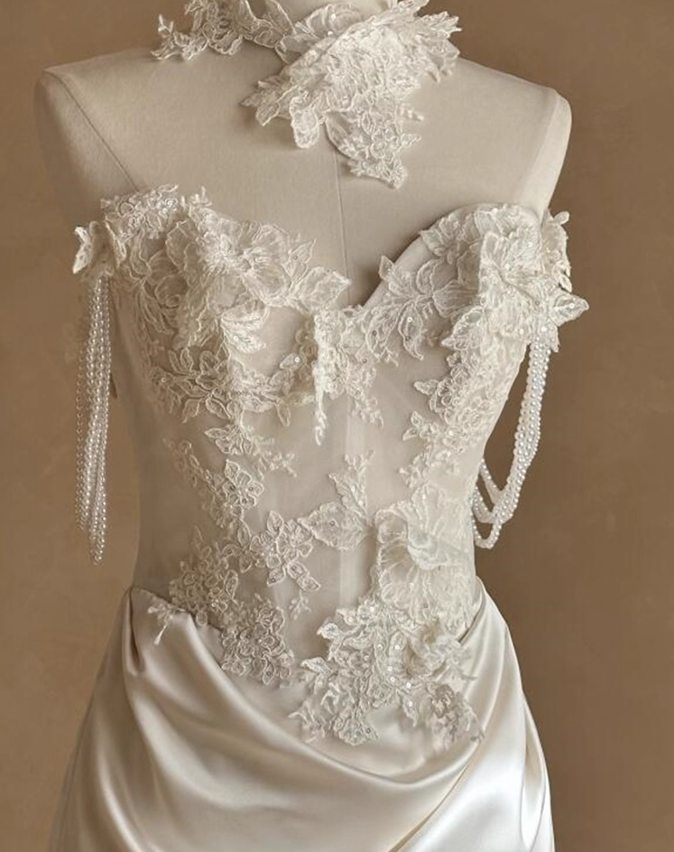 Glam Off-Shoulder Sheath Bridal Gowns Fairy Beading Sequins Appliques Wedding Dress AP3832