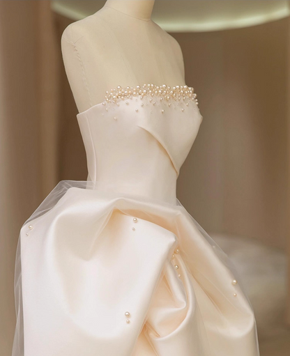 Glamorous A-Line Strapless Engagement Gowns Sweet Beads Satin Tulle Gathered Wedding Dress AP3833