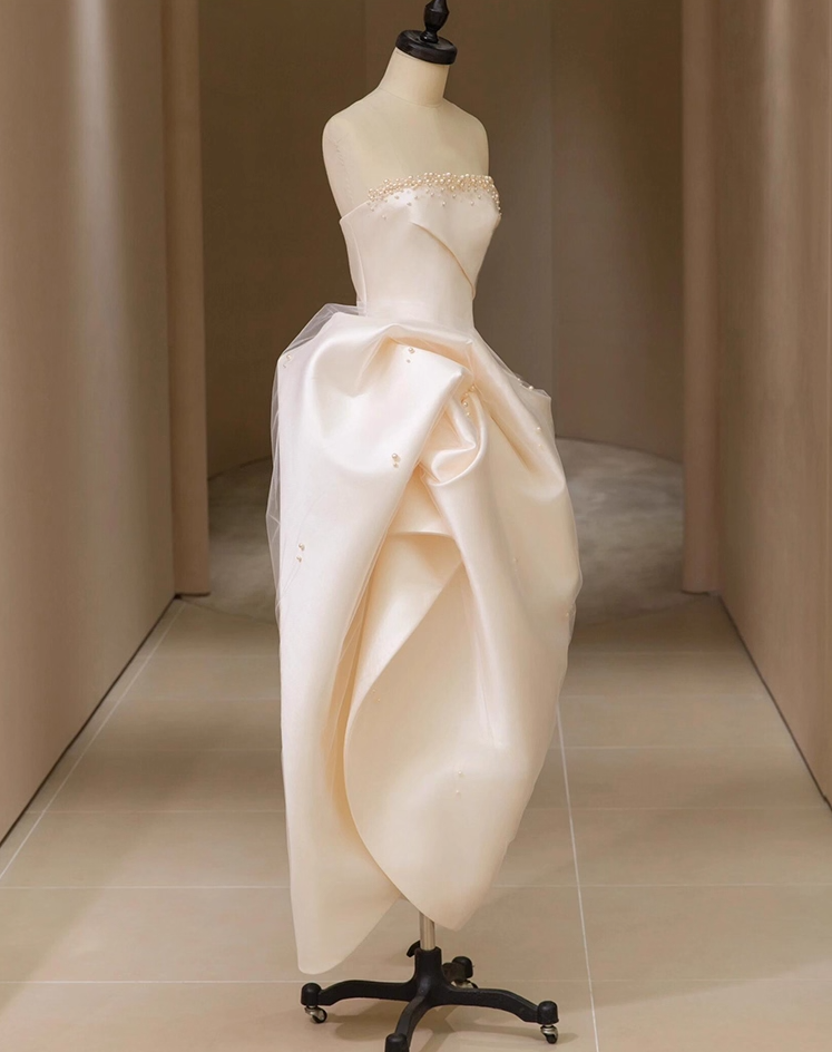 Glamorous A-Line Strapless Engagement Gowns Sweet Beads Satin Tulle Gathered Wedding Dress AP3833