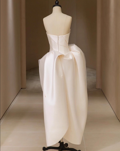 Glamorous A-Line Strapless Engagement Gowns Sweet Beads Satin Tulle Gathered Wedding Dress AP3833