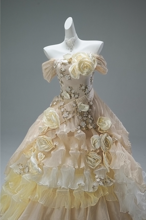 Vogue A-Line Off-Shoulder Tiered Evening Gowns Romantic 3D Floral Ruffles Tulle Handmade Flowers Appliques Sequins Beads Prom Dress AP3853