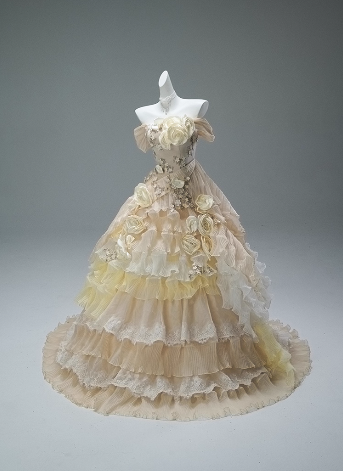 Vogue A-Line Off-Shoulder Tiered Evening Gowns Romantic 3D Floral Ruffles Tulle Handmade Flowers Appliques Sequins Beads Prom Dress AP3853