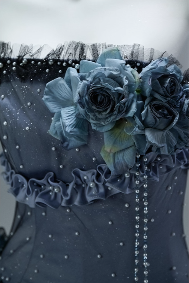 Hot Girls A-Line Strapless Tiered Sweet 16th Gowns Handmade Flowers Beads Lace Ruffles Prom Dress AP3861