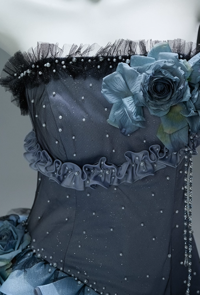 Hot Girls A-Line Strapless Tiered Sweet 16th Gowns Handmade Flowers Beads Lace Ruffles Prom Dress AP3861