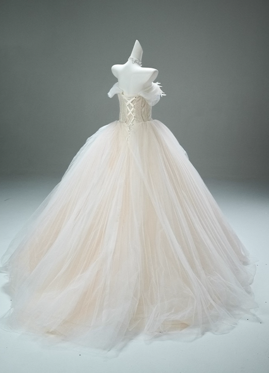 Amazing A-Line Off-Shoulder Layered Tulle Evening Gowns Glam Handmade Flowers Sequins Prom Dress AP3874