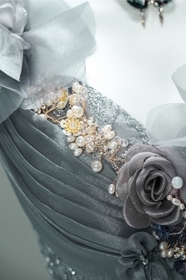 Enticing One-Shoulder A-Line Pleated Evening Gowns Vogue Beading Handmade Flowers Sequins Ruffles Prom Dress AP3878