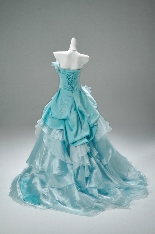 Romantic A-Line Strapless Sweet 16th Gowns Vibrant Handmade Flowers Appliques Beads Pleated Prom Dress AP3879