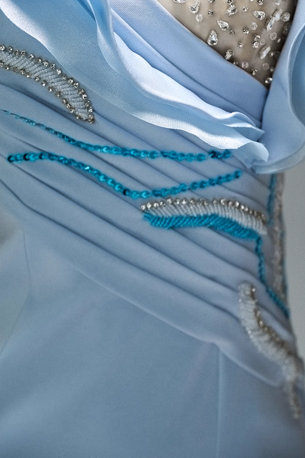 Fabulous Illusion Neck Sheath Pleated Evening Gowns Sweet Long Sleeve Sequins Crystals Ruffles Prom Dress AP3881