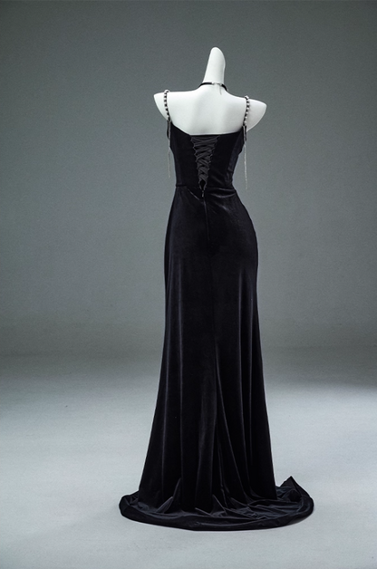 Graceful Sheath Spaghetti Strap Black Evening Dress Chic Velvet Beading Sequins Crystals Prom Dress AP3885