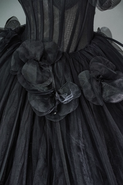 Gothic-Style Off-Shoulder A-Line Evening Gowns Fashion 3D Appliques Black Prom Dress AP3887