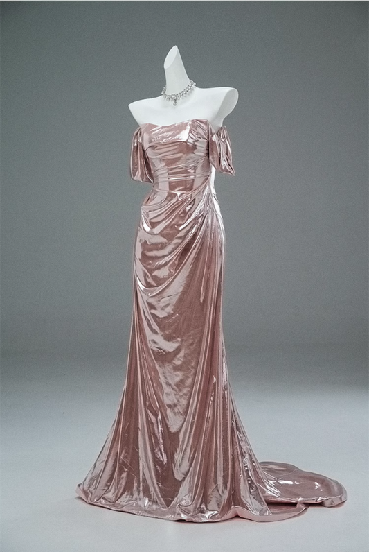 Glam Off-Shoulder Sheath Evening Gowns Lustrous Minimalism Draped Prom Dress AP3897