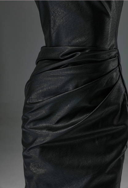 Simple Strapless Mermaid Black Evening Gowns Sexy Ruched Lace-Up Prom Dress AP3908